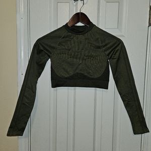 Ivy Park Halls Of Ivy Crop Workout top NWT